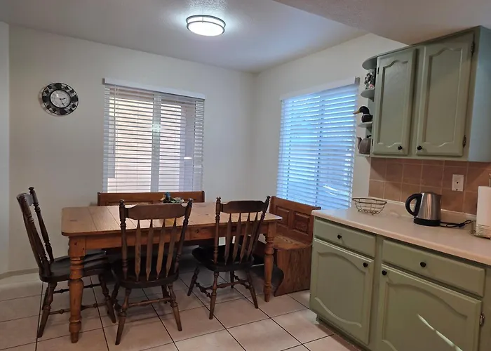 Arizona Southwest Hideaway - Games, Bbq, & More! No Fees! Holiday home Chandler
