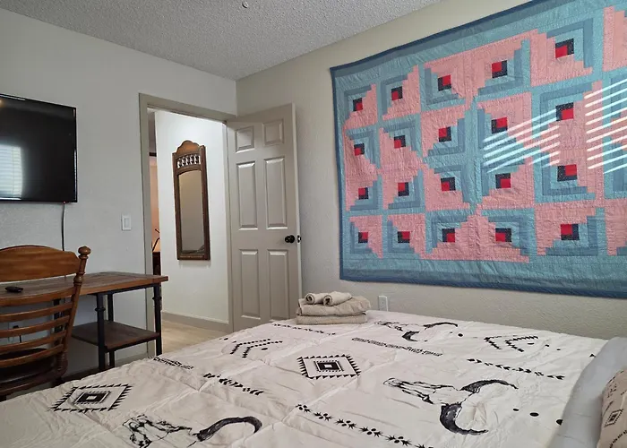 Arizona Southwest Hideaway - Games, Bbq, & More! No Fees!