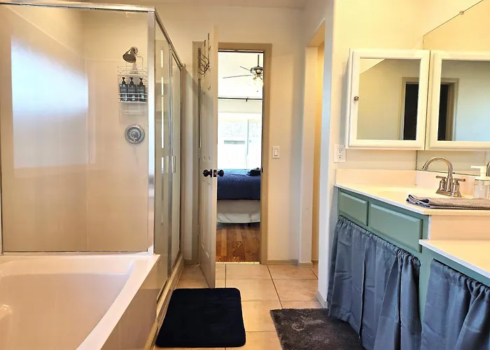 Arizona Southwest Hideaway - Games, Bbq, & More! No Fees! Holiday home