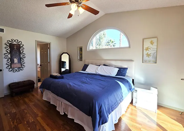 Arizona Southwest Hideaway - Games, Bbq, & More! No Fees! Holiday home